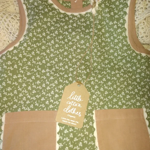 Green Dress - Picture 8 of 8